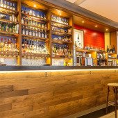 L'entente, Le British Brasserie