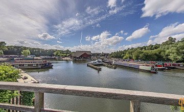 Lock Quay Restaurant and Bar
